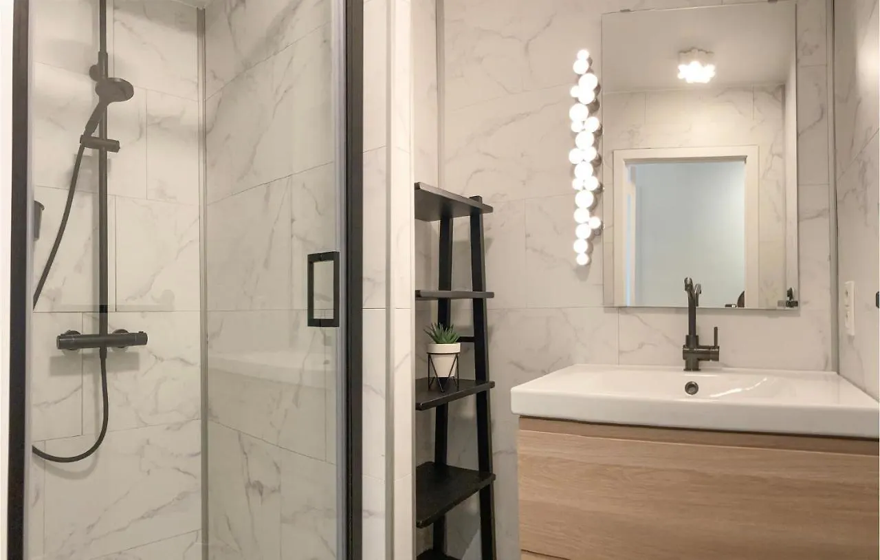 Pet Friendly Apartment In Oostende With Wifi Belgie